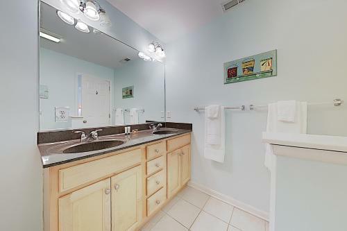 New Listing! Waterfront Home With Screened Porch Home