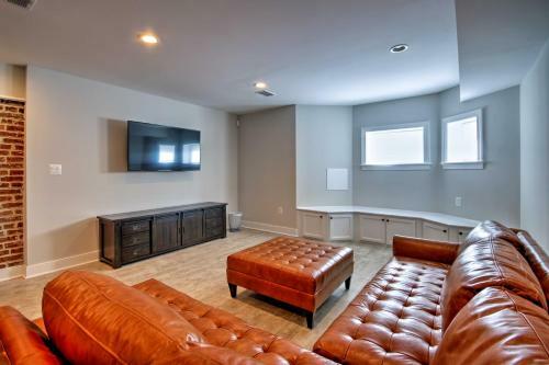 Peggys Place D C Home With Deck Near Downtown!
