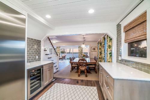 Waves Edge Anna Maria Home