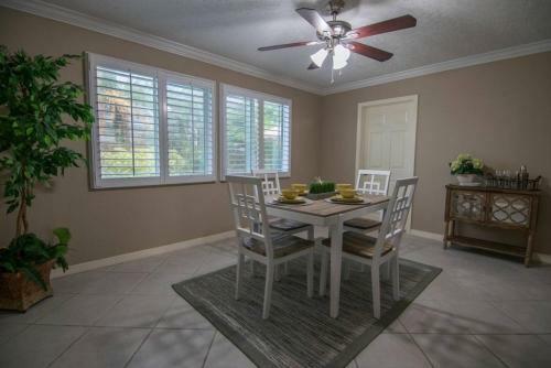 Chic Private Pool Home Minutes To Bonita Beaches