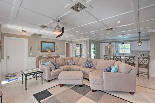 Luxury Bonita Springs Abode Less Than 2 Miles To Beaches!