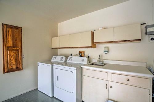 Luxury Bonita Springs Abode Less Than 2 Miles To Beaches!
