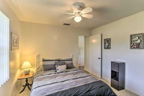 Bokeelia Home With Large Yard - Walk To Canals!