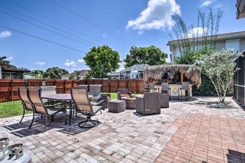 Bonita Springs Home With Screened Lanai And Pool!