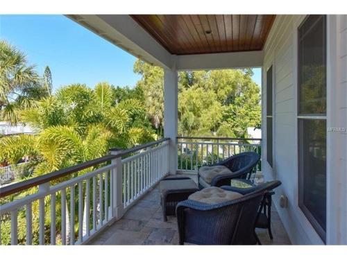 Dockside Darling Home