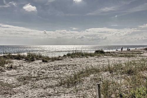Apartamento Spanish-style Studio With Pool - Walk To Cocoa Beach