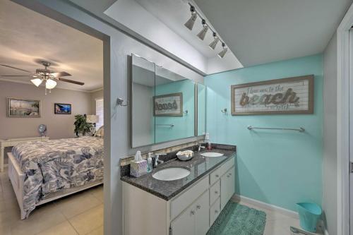 Cape Coral Retreat With Patio, 4 Mi To Beach!