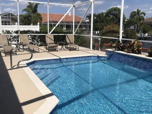 Exceptional Vacation Home In Cape Coral Home