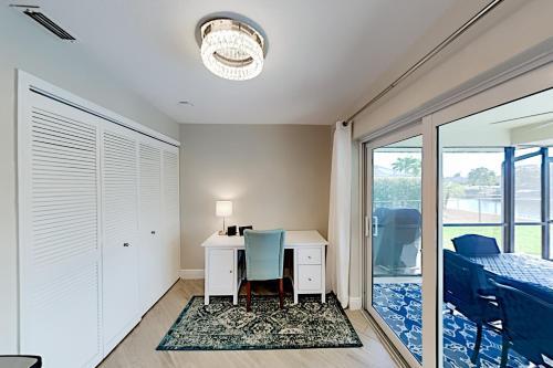 Exceptional Vacation Home In Cape Coral Home