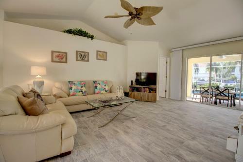 Villa Sunny Side Up