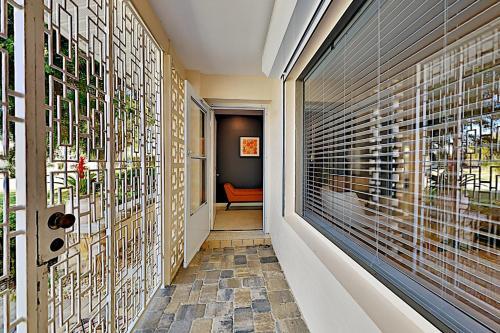 Canal-front Villa - Pool, Dock, Direct Gulf Access Home