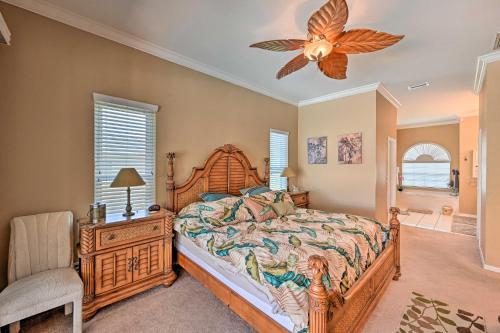 Canalfront Cape Coral Retreat With Pool And Dock!