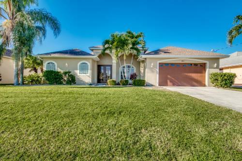 Flamingo Dream Vacation Villa
