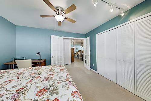 Apartamento Dolphin - Canalfront Retreat - Heated Pool & Patio Duplex