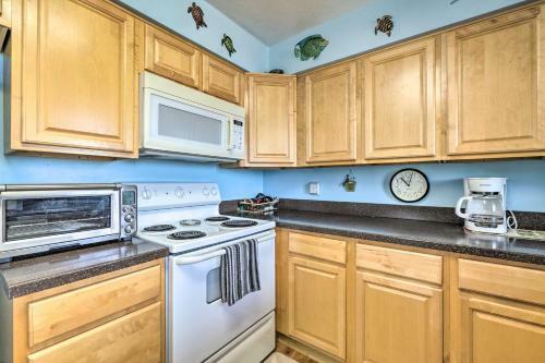 Cedar Key Duplex Home With Dock And Stellar Ocean View
