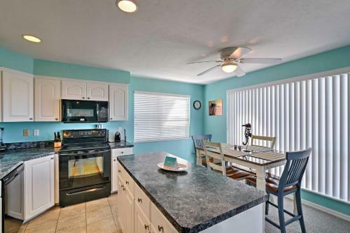 Apartamento Beachfront Cedar Key Condo With Pool, Spa And Views!