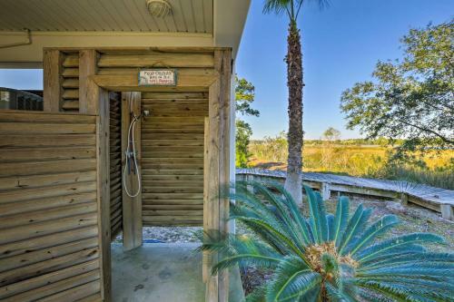 Riverfront Carrabelle Home With Patio And Private Dock