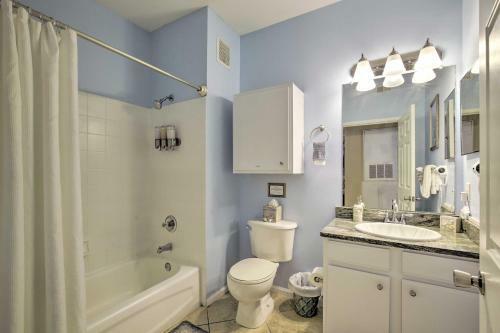 Apartamento Updated And Modern Condo - 4 Mi To Clearwater Beach!