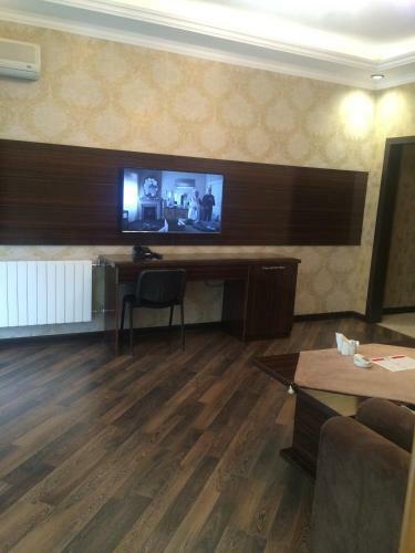 Neapol Hotel