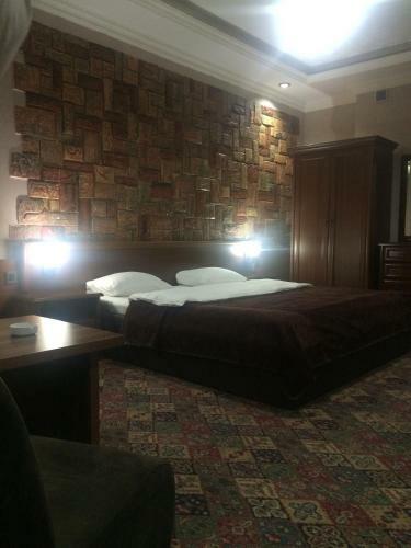 Neapol Hotel