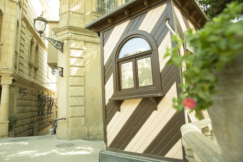 City Walls Hotel