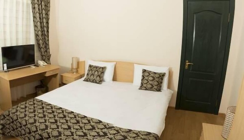 City Walls Hotel