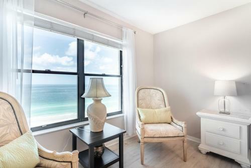Apartamento Reflections Gulf Front Condo With Ocean Views
