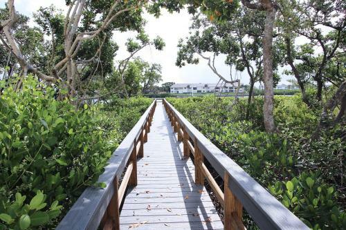 Quiet Waters By Florida Lifestyle Vacation Rentals