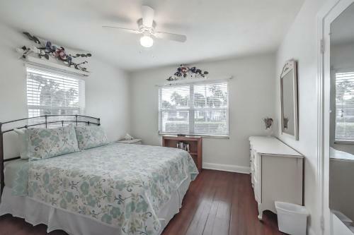 Seas The Day - Monthly Beach Rental Home