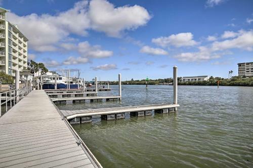 Apartamento Waterfront Condo With Water Park, Walk To Beach