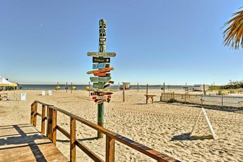 Cozy Cocoa Beach Bungalow - Walk To Beach And Pier!
