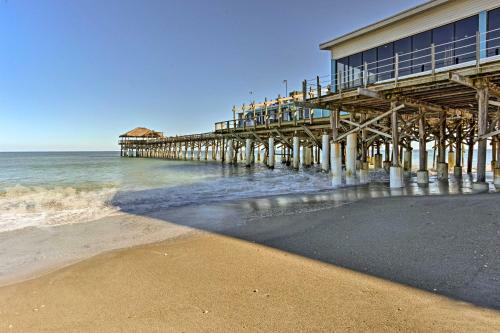 Cozy Cocoa Beach Bungalow - Walk To Beach And Pier!