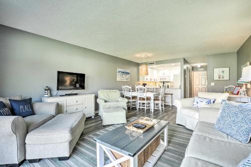 Townhome On St Augustine Beach With Pool And Patio!