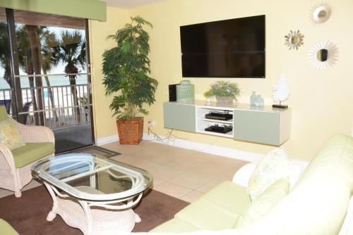 Sand Castle By Plumlee Vacation Rentals