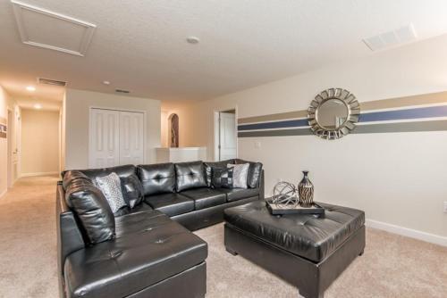 Moonvalley Villa #230708