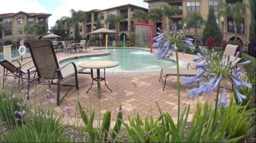 Beautiful 2 Bedroom 2 Bath Condo Close To Disney
