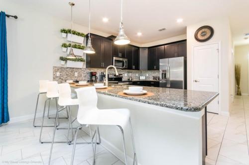 Hazard Street Villa #252629