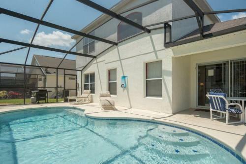 Beautiful 5 Bedroom 3 Bath Villa Located In Westridge, Davenport Fl