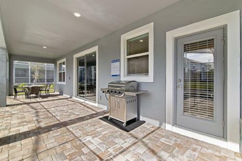 Gorgeous Championsgate 8 Bedroom Pool Home