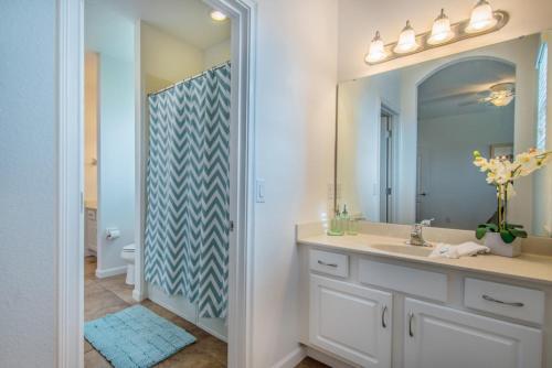 Six-bedroom Villa 4164