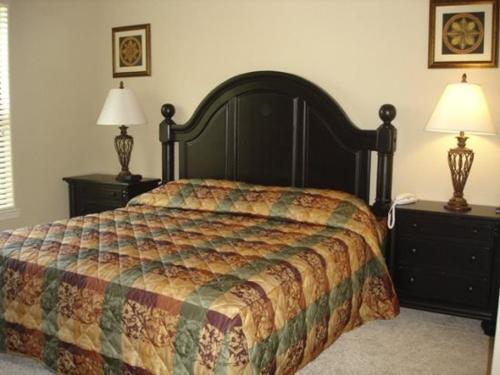3 Bedroom 3 Bath Condo Close To The Attractions