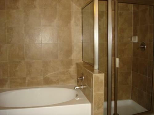 3 Bedroom 3 Bath Condo Close To The Attractions