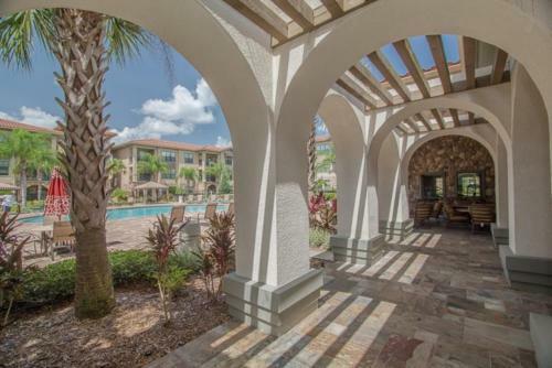 3 Bedroom 3 Bath Condo Close To The Attractions