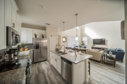 Luxury And Modern Single Home With Private Pool Cg1648