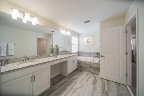 Luxury And Modern Single Home With Private Pool Cg1648