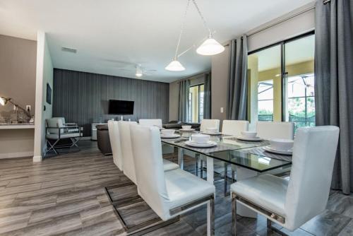Solterra Villa #230998