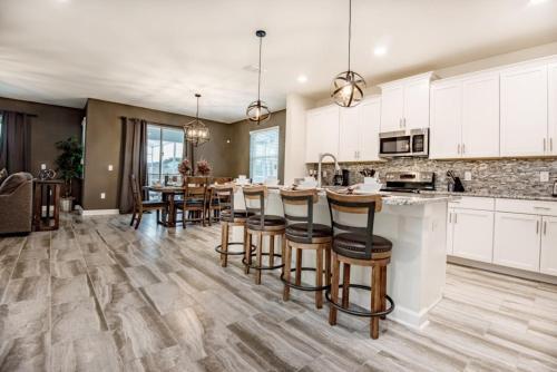 1622 Moon Valley Drive Villa #221526 Villa