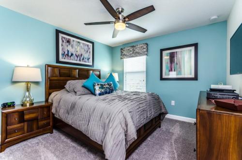 Six-bedroom Villa 9051