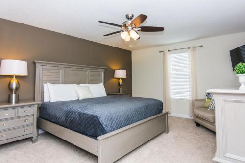 Modern Vacation Single Home With Themed Bedrooms Cg1593
