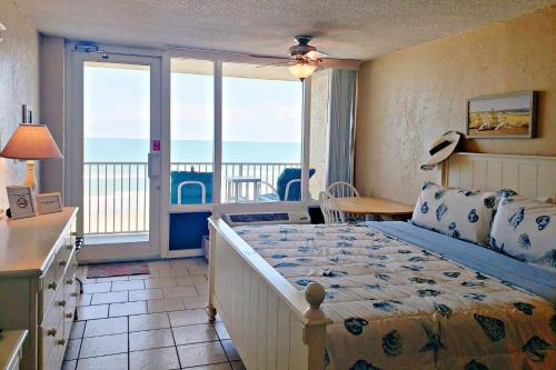 Pirates Cove Condo Unit #417